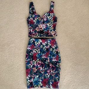 Floral Guess Top and Skirt